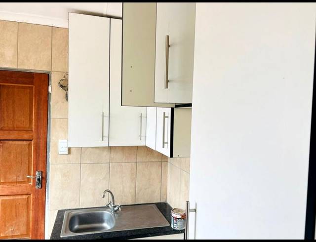 2 BEDROOM PROPERTY TO RENT IN RIVERLEA